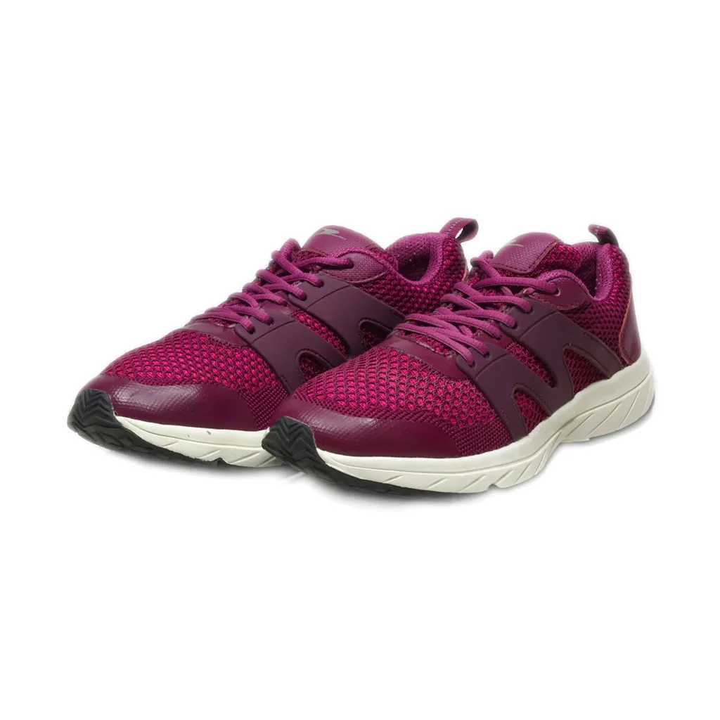 Crane Sport Shoes Fabric Maroon Colour For Women